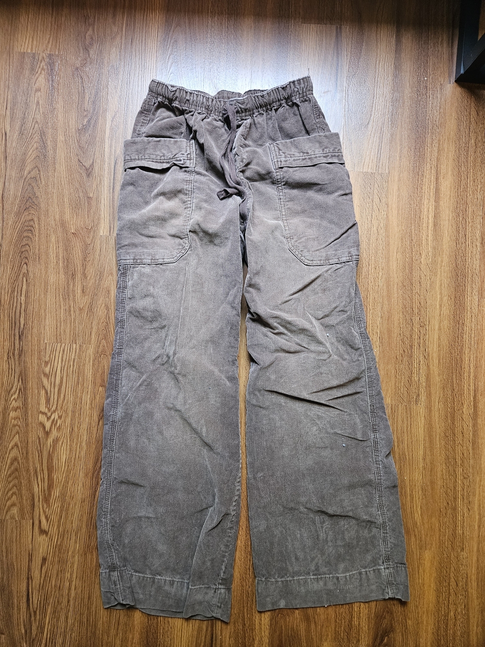 Kimchi Blue Wide-Leg Corduroy Cargo Pants in Brown